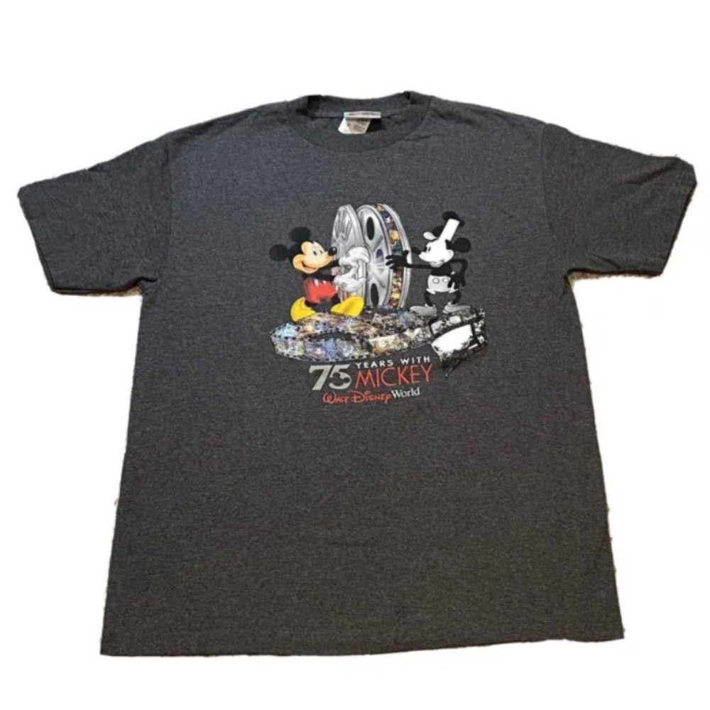 Walt Disney World 2004 75 Years w/ Mickey Mouse T Shirt Mens Size M, Gray, NWOT